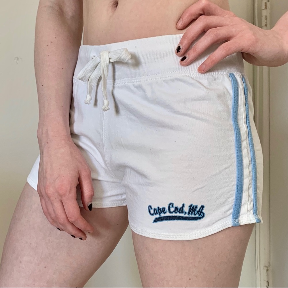 Cuffy’s Cape Cod White Athletic Soft Shorts Loungewear Retro Y2K VTG Blue Stripe